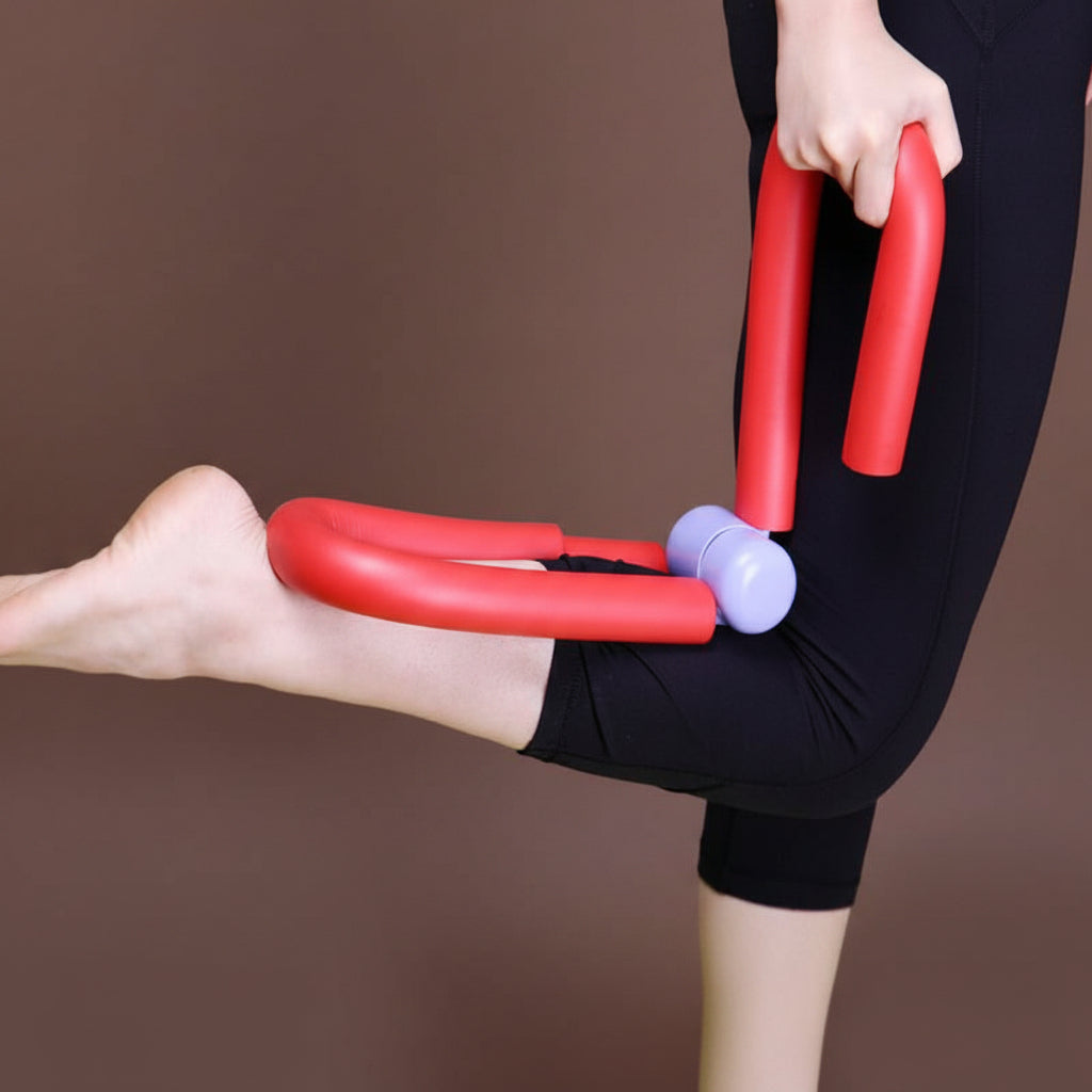 Thigh strengthening flexor device - in use during workout